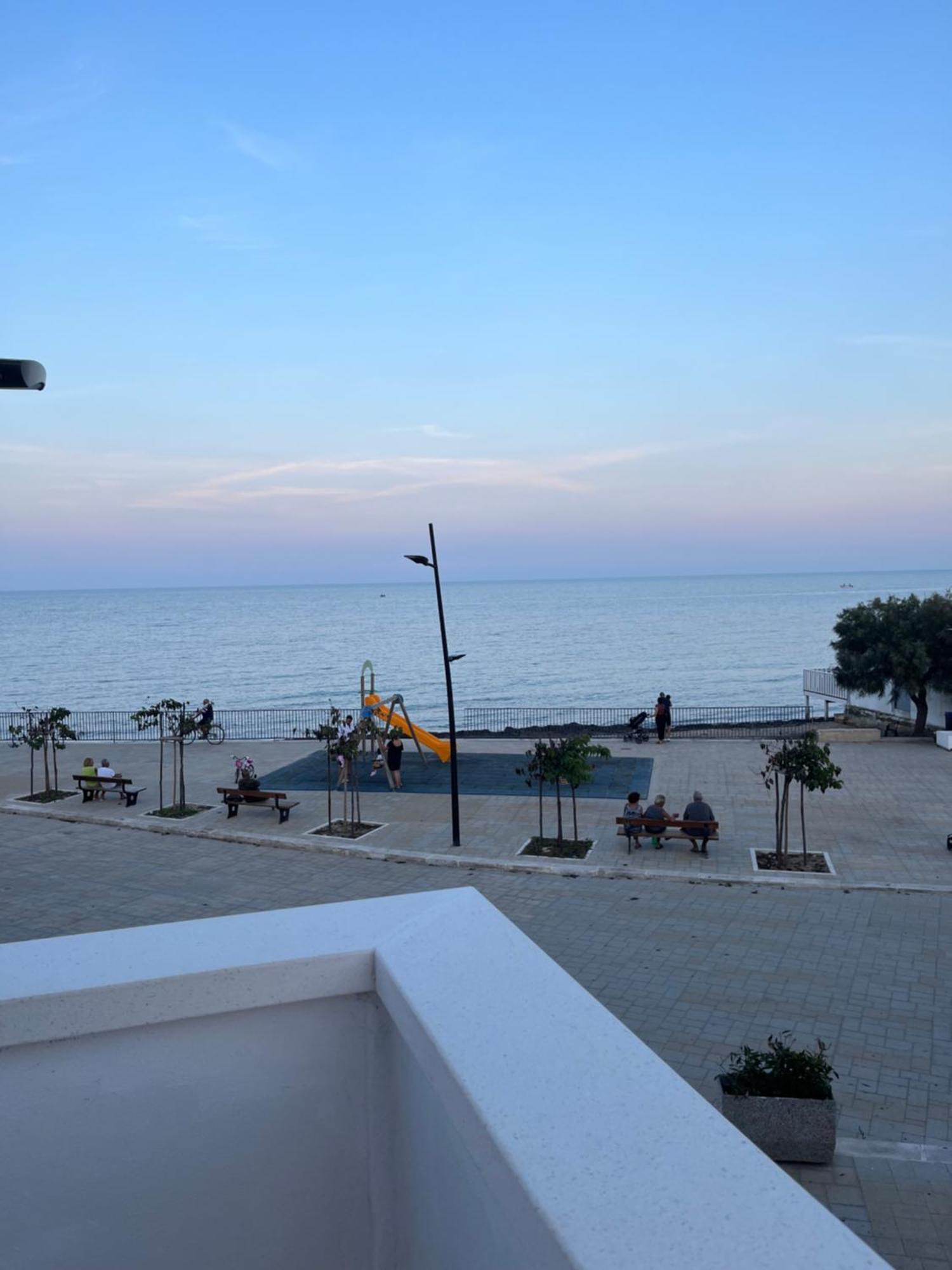 Vista Mare Appartement Torre San Gennaro Buitenkant foto